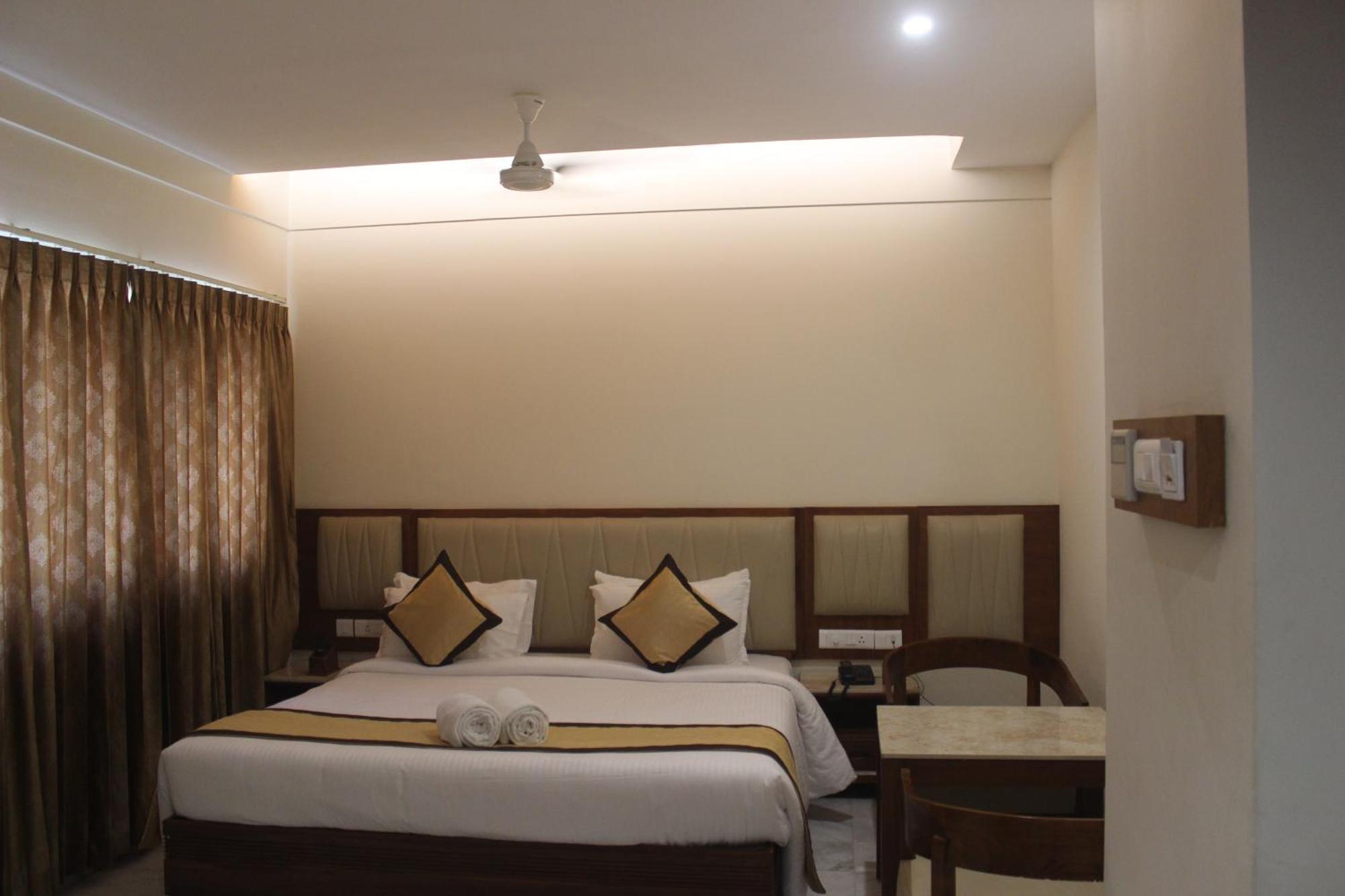 Hotel Saratharajans Madurai Exterior photo