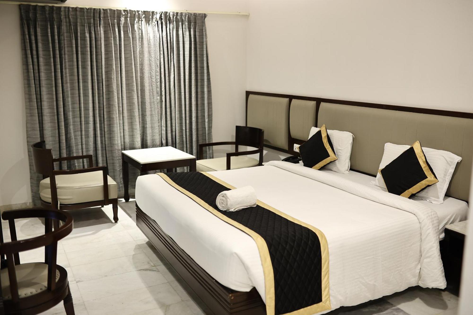 Hotel Saratharajans Madurai Exterior photo