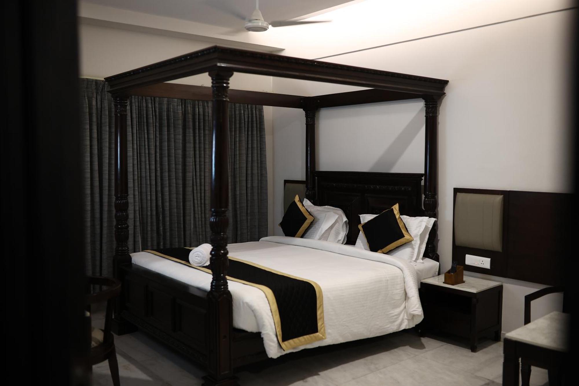 Hotel Saratharajans Madurai Exterior photo